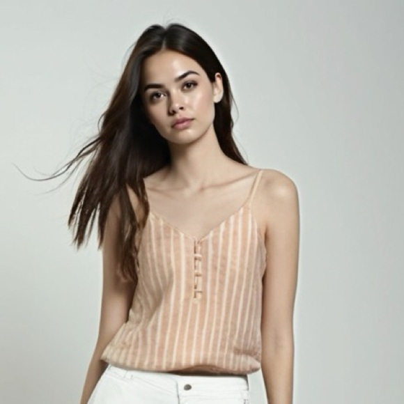 Abound Peach Striped Cropped Shirt has adjustable straps.Size Large - Picture 1 of 5